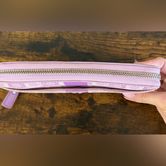 Coach Lavender Patterned Wallet-Y2K - Picture 5 of 9